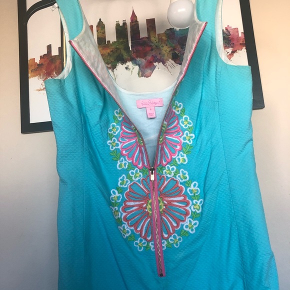 Lilly Pulitzer Dresses & Skirts - Lily Pulitzer Embroidered Shift Dress